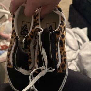 Leopard Vans